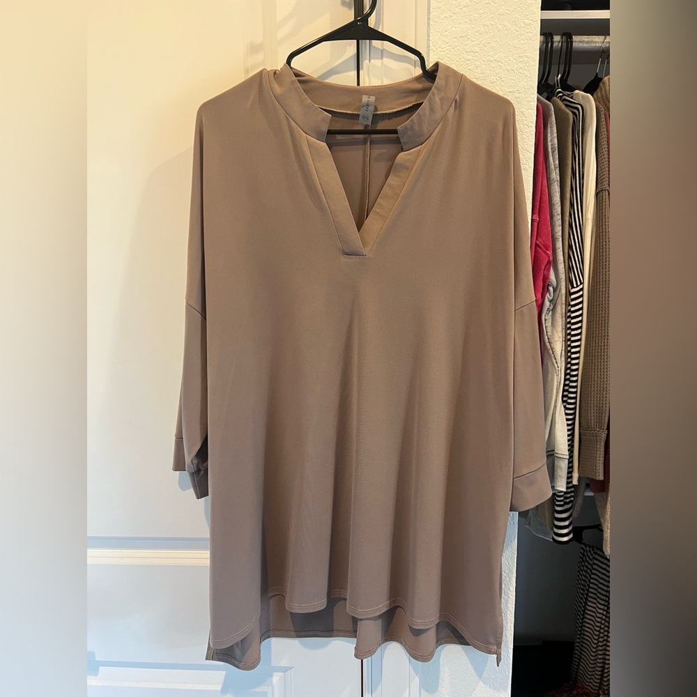 Honeyme Women's Taupe Top